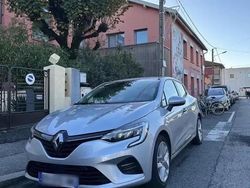 Utilisé 2020 Renault Clio V Business Berline | 10 380 € (Prix juste)