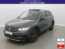 Gris Utilisé 2021 VW Tiguan Exclusive SUV | 29 900 € (Prix juste)