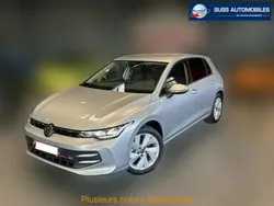 Gris Nouvelle 2024 VW Golf VIII Life Berline | 28 978 € (Super prix)