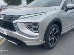 Gris Nouvelle 2024 Mitsubishi Eclipse Cross Intense SUV | 32 699 €
