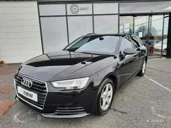 Gris Utilisé 2020 Audi A4 Business Break | 19 990 € (Super prix)
