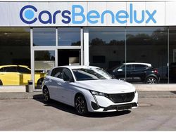Blanc Nouvelle 2025 Peugeot 308 Allure Berline | 27 671 € (Prix juste)