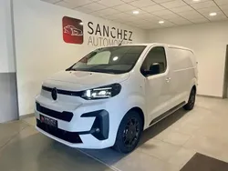 Blanc Nouvelle 2025 Citroën Jumpy Monospace | 35 232 € (Prix assez cher)