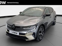 Gris Utilisé 2024 Renault Mégane Iconic Berline | 32 190 € (Prix assez cher)