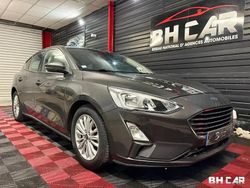 Gris Occasion 2019 Ford Focus Titanium Berline | 12 390 € (Prix juste)