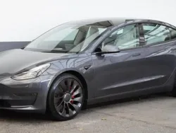 Utilisé 2021 Tesla Model 3 Performance Berline | 36 900 € (Prix assez cher)