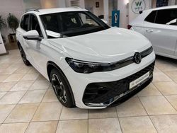 Blanc Utilisé 2024 VW Tiguan R-line SUV | 47 169 € (Prix cher)