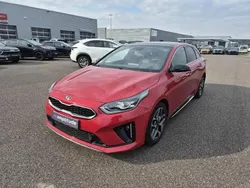 Rouge Utilisé 2021 Kia ProCeed GT-Line Citadine | 23 999 € (Prix juste)