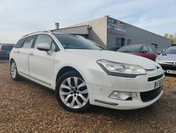 Blanc Utilisé 2013 Citroën C5 Exclusive Break | 7 999 €