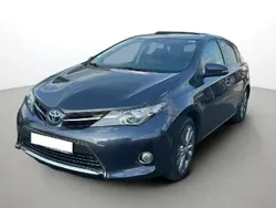 Gris Utilisé 2014 Toyota Auris Hybrid Life Berline | 9 890 € (Prix juste)