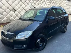 Gris Utilisé 2009 Skoda Fabia Break | 690 €