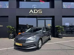 Gris Utilisé 2022 Skoda Superb Ambition Break | 23 579 € (Bon prix)