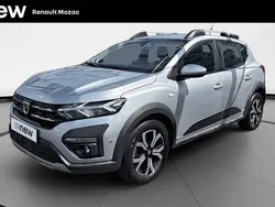 Gris Utilisé 2022 Dacia Sandero Comfort Citadine | 13 990 € (Prix juste)