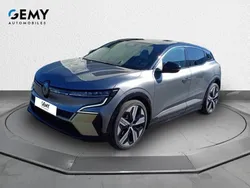 Noir Utilisé 2022 Renault Mégane Iconic Berline | 25 699 € (Prix juste)