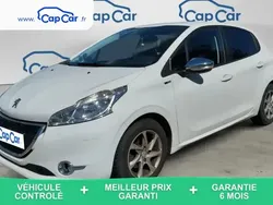 Blanc Utilisé 2014 Peugeot 208 Style Citadine | 5 390 € (Bon prix)