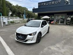 Blanc Utilisé 2021 Peugeot 208 GT Citadine | 15 950 € (Prix assez cher)