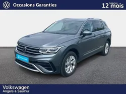 Utilisé 2023 VW Tiguan Allspace Exclusive SUV | 39 781 € (Prix juste)