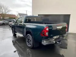 Vert Utilisé 2023 Toyota HiLux Lounge Pick-up | 30 999 €