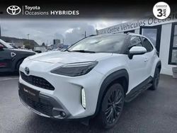 Blanc lunaire nacré Utilisé 2023 Toyota Yaris Hybrid SUV | 24 490 € (Prix assez cher)