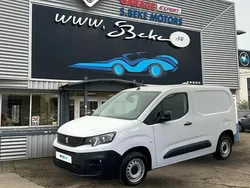 Blanc Nouvelle 2025 Peugeot Partner S Monospace | 22 162 €