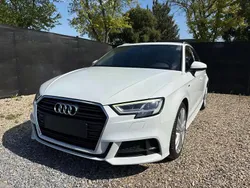 Blanc Utilisé 2016 Audi A3 Sportback Ambition Berline | 12 990 € (Prix juste)