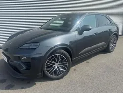 Gris Utilisé 2024 Porsche Macan SUV | 79 900 €