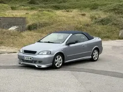 Gris Utilisé 2003 Opel Astra Cabriolet | 5 990 €