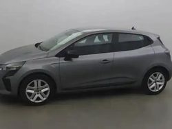 Gris schiste Utilisé 2024 Renault Clio V Berline | 19 999 € (Prix assez cher)
