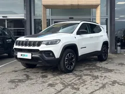 Utilisé 2022 Jeep Compass Trailhawk SUV | 26 490 € (Prix juste)