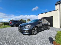 Gris Utilisé 2022 Renault Mégane GrandTour Break | 17 400 € (Prix juste)