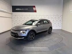 Steel grey Utilisé 2025 Kia Niro Active SUV | 30 290 € (Prix juste)