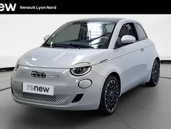 Bleu Utilisé 2022 Fiat 500e La Prima Berline | 17 890 € (Prix juste)