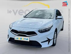 Blanc Utilisé 2022 Kia Ceed Active Berline | 19 499 € (Super prix)