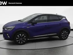 Bleu Utilisé 2024 Renault Captur Techno SUV | 19 699 € (Prix juste)