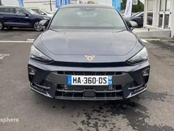 Gris magnétique métallisé Utilisé 2024 Cupra Leon Berline | 36 999 € (Prix cher)