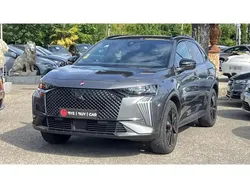 Gris Utilisé 2023 DS Automobiles DS7 Crossback Performance SUV | 28 990 € (Prix juste)