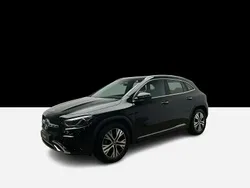 Noir Utilisé 2024 Mercedes GLA200 Progressive SUV | 43 066 € (Prix juste)