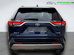 Utilisé 2025 Toyota RAV4 Hybrid SUV | 45 000 € (Prix juste)