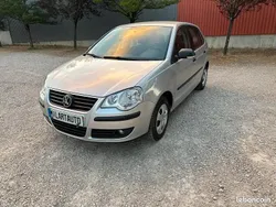 Gris Utilisé 2007 VW Polo Citadine | 5 750 € (Prix assez cher)
