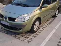 Vert Utilisé 2008 Renault Scénic II Exception Monospace | 1 800 €
