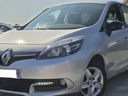 Utilisé 2014 Renault Scénic III Bose Edition Monospace | 7 990 € (Prix assez cher)