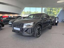 Gris daytona nacré Utilisé 2025 Audi Q2 S-Line SUV | 42 900 €