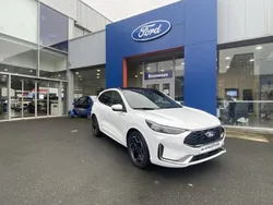 Blanc Utilisé 2025 Ford Kuga ST-Line X SUV | 38 999 € (Prix cher)