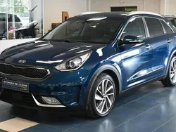Bleu Utilisé 2017 Kia Niro Active SUV | 13 997 € (Prix cher)