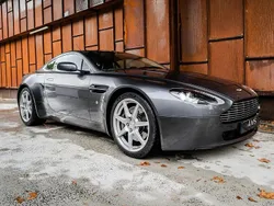 Gris Utilisé 2006 Aston Martin V8 Vantage Coupé | 55 450 € (Prix juste)