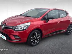 Rouge Utilisé 2018 Renault Clio IV LIMITED Berline | 11 657 € (Prix juste)