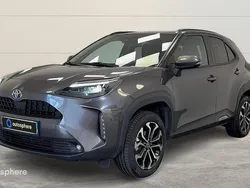 Gris Utilisé 2023 Toyota Yaris Cross Design SUV | 22 999 € (Prix juste)