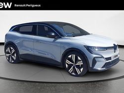 Gris Utilisé 2023 Renault Mégane Iconic Berline | 26 990 € (Prix juste)