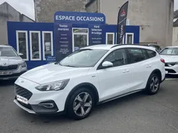 Gris lunaire mã©tallisã© Utilisé 2019 Ford Focus Break | 13 599 € (Prix juste)