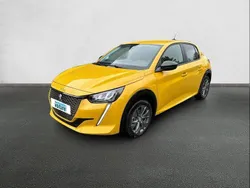 Jaune Utilisé 2023 Peugeot e-208 Style Citadine | 19 990 € (Prix juste)